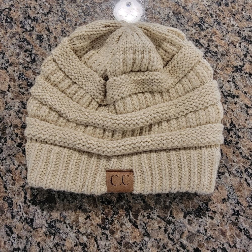 CC Beanie Hat cream  